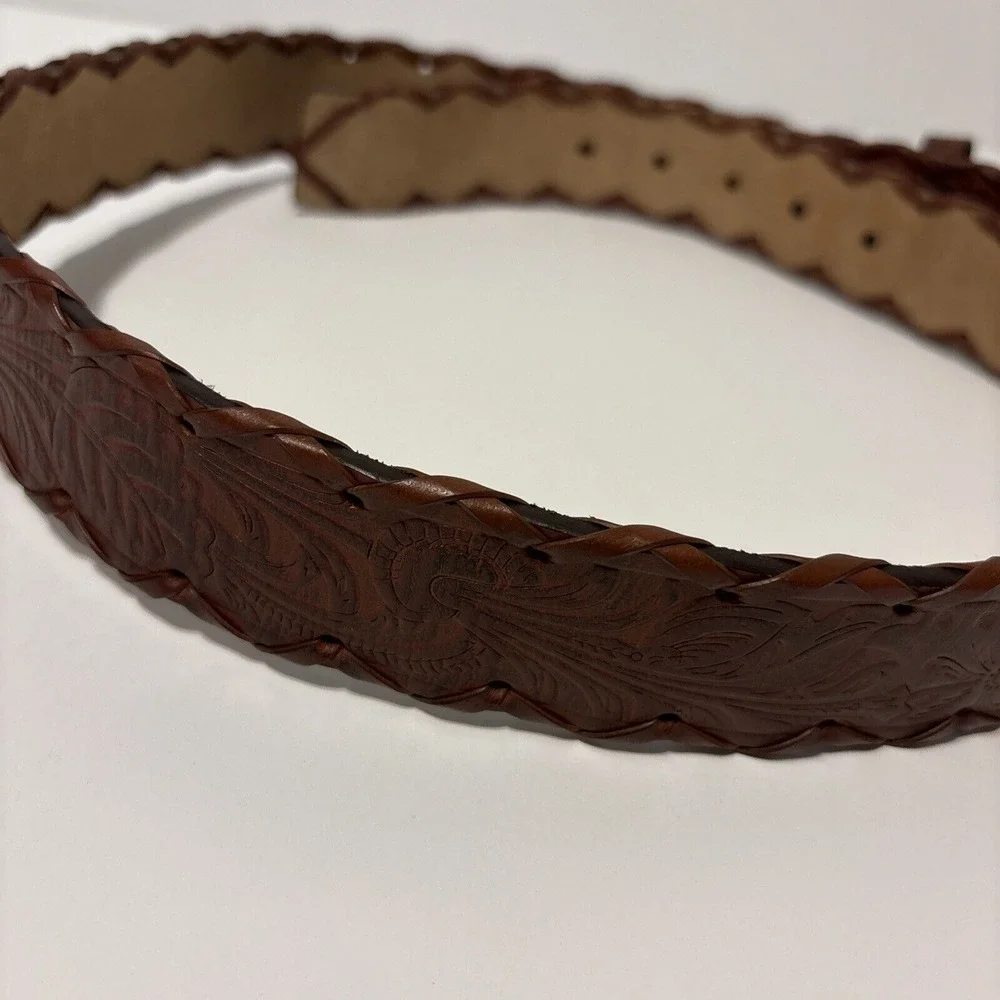 EUC‎ Embossed Tooled Camel Brown Western Cowgirl Floral Leather Belt Size Large